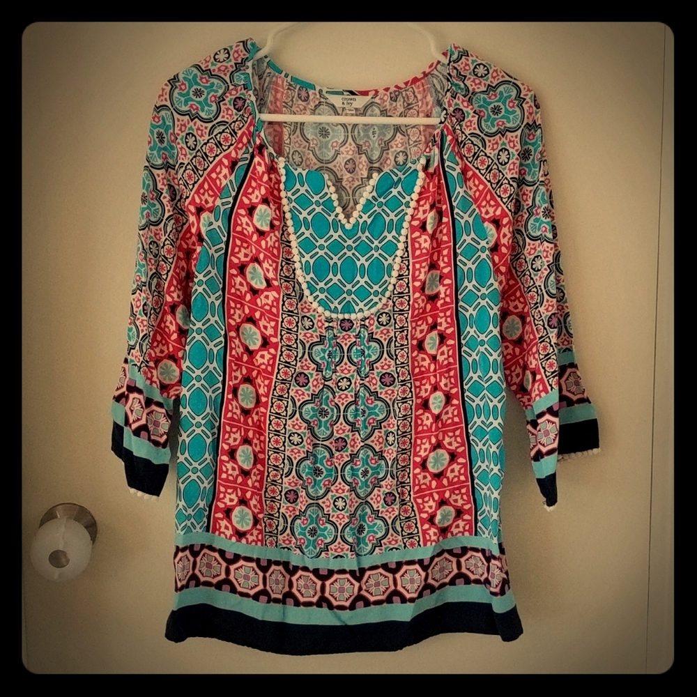 Crown & Ivy Blouse Size Small